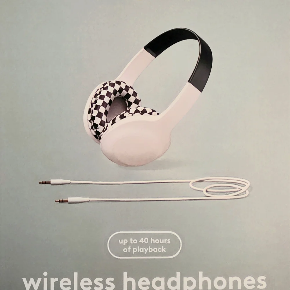heyday White and Black Checkered Wireless Headphones